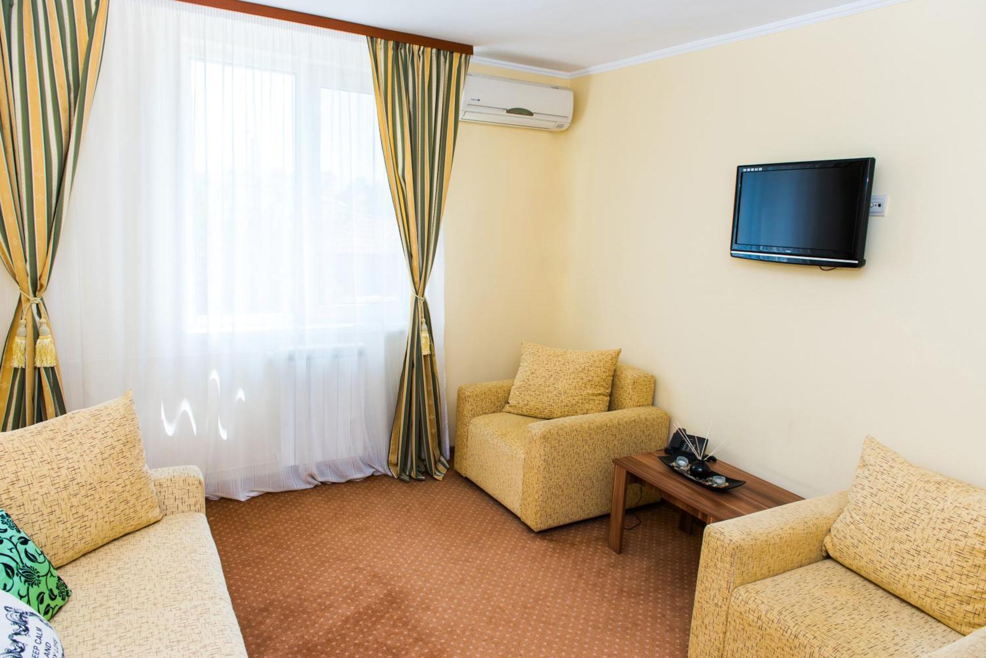 אורדאה Hotel Lyra חדר תמונה
